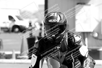 media/Mar-21-2022-Moto Forza (Mon) [[4127b7cc51]]/Around the Pits/